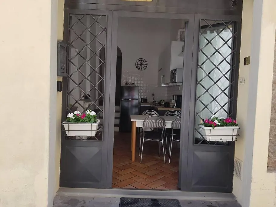 Double Two De' Magnoli Apartment Florence